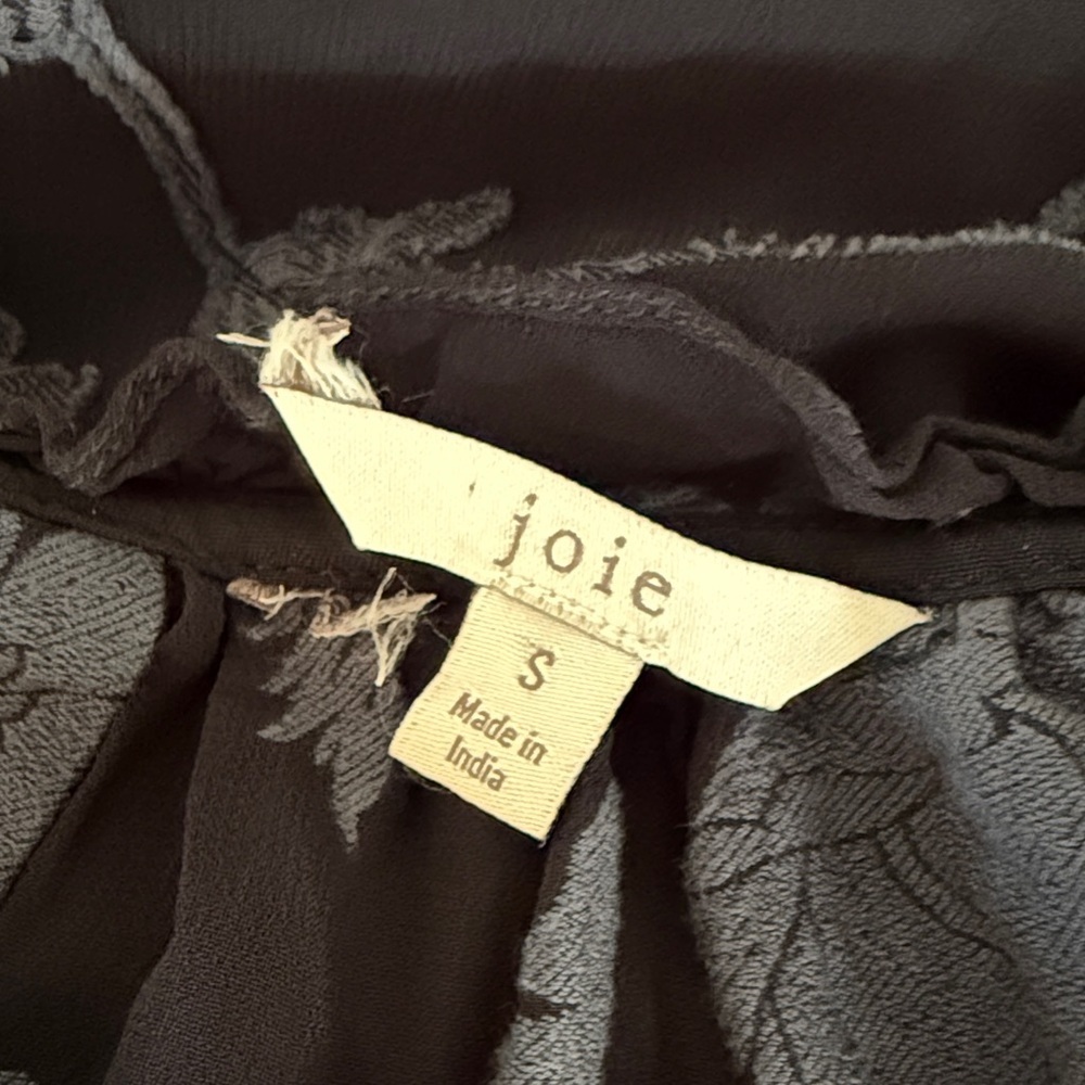 Joie| Chaylse Floral Embroidery Lace Trim Blouse - Picture 9 of 11